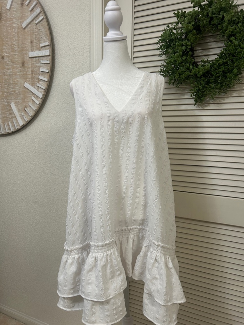 Calvin Klein White Sleeveless V-Neck Tiered Ruffle Mini Dress